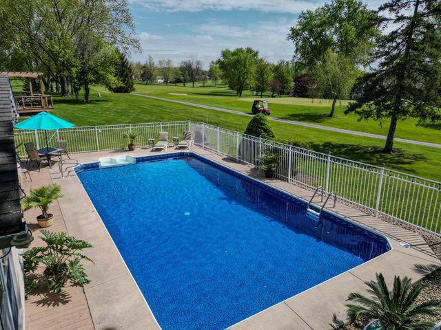 1184 Winterhaven Lane, Crown Point, IN 46307