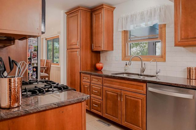1184 Winterhaven Lane, Crown Point, IN 46307