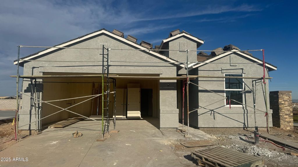 22108 N Dawn View Drive, Maricopa, AZ 85139