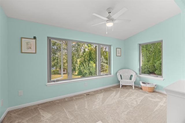 9996 Highland Road, White Lake, MI 48386