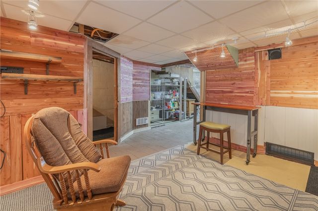 226 Meadow Drive, Brighton, NY 14618