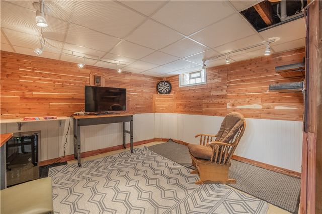 226 Meadow Drive, Brighton, NY 14618