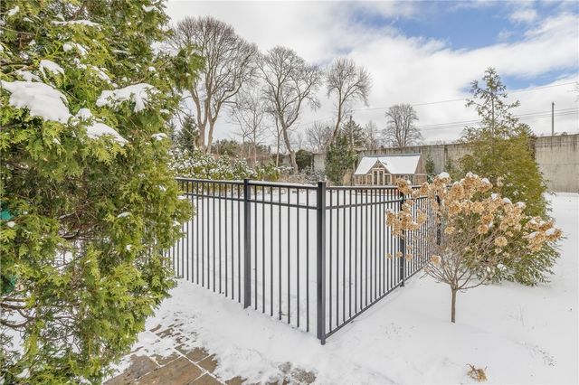 226 Meadow Drive, Brighton, NY 14618