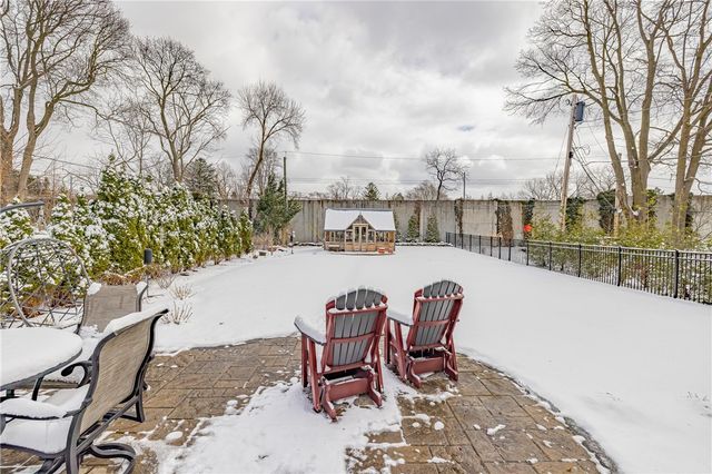 226 Meadow Drive, Brighton, NY 14618