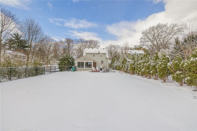 226 Meadow Drive, Brighton, NY 14618