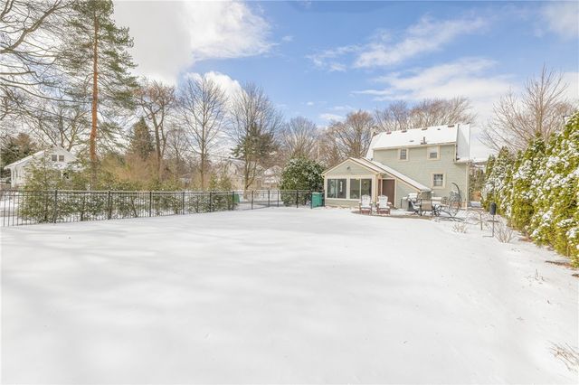 226 Meadow Drive, Brighton, NY 14618