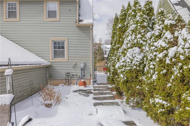 226 Meadow Drive, Brighton, NY 14618