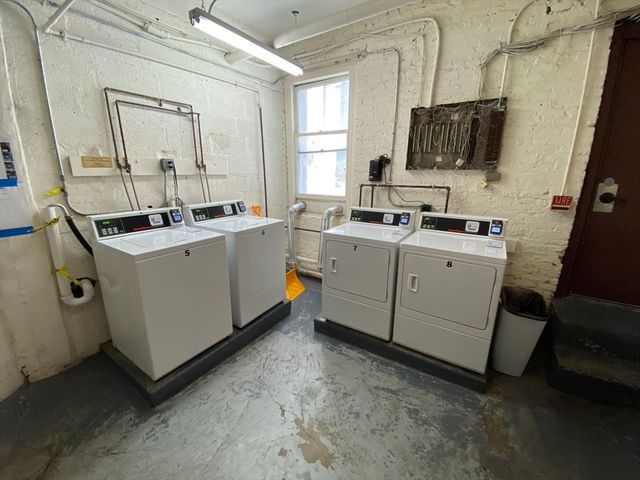69 Park Drive 10, Boston, MA 02215