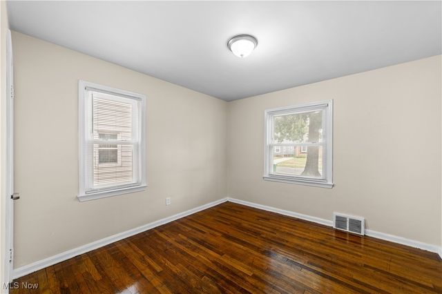 27190 Shoreview Avenue, Euclid, OH 44132