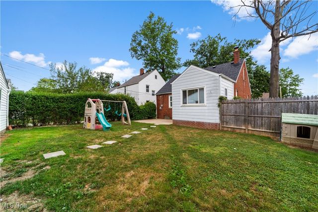 27190 Shoreview Avenue, Euclid, OH 44132