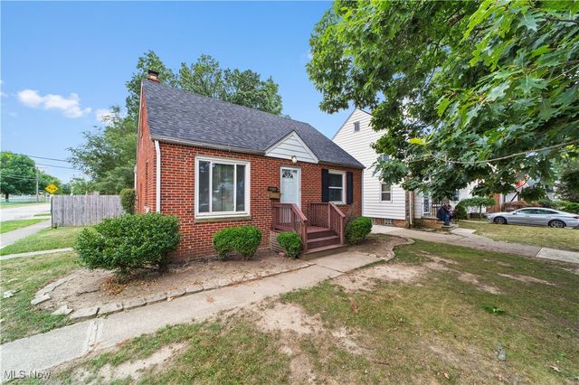 27190 Shoreview Avenue, Euclid, OH 44132