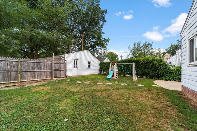 27190 Shoreview Avenue, Euclid, OH 44132