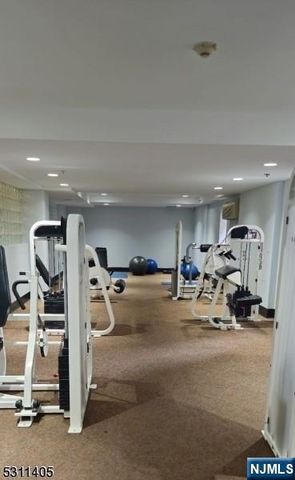 70 Munn Avenue 602, East Orange, NJ 07018