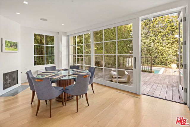 165 Mabery Road, Santa Monica, CA 90402