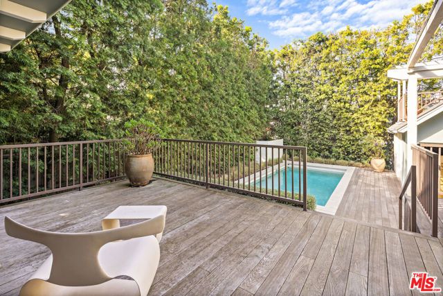 165 Mabery Road, Santa Monica, CA 90402