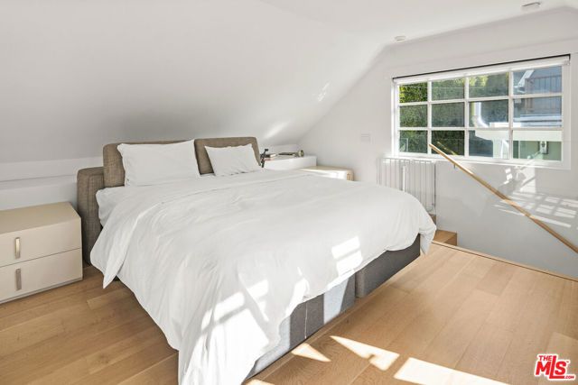 165 Mabery Road, Santa Monica, CA 90402