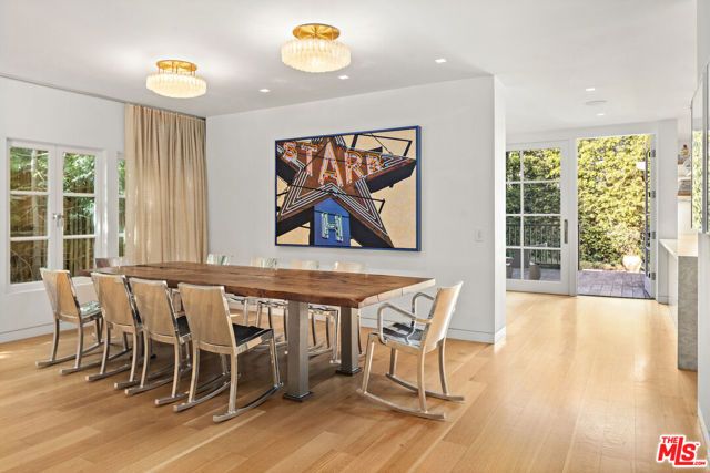 165 Mabery Road, Santa Monica, CA 90402