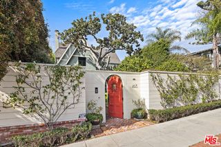 165 Mabery Road, Santa Monica, CA 90402