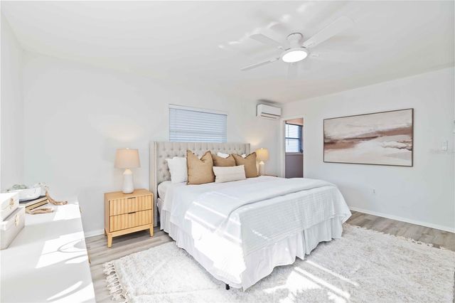 530 SAINT ANDREWS DRIVE, Sarasota, FL 34243