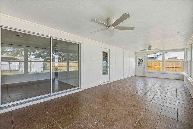 530 SAINT ANDREWS DRIVE, Sarasota, FL 34243