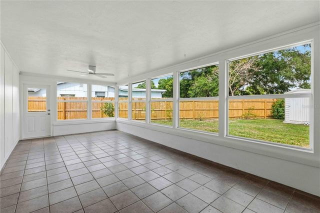 530 SAINT ANDREWS DRIVE, Sarasota, FL 34243