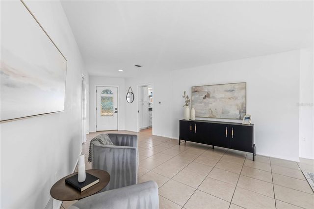 530 SAINT ANDREWS DRIVE, Sarasota, FL 34243