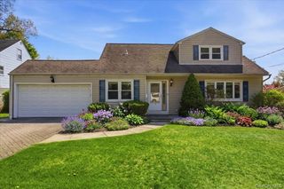 16 Marianna Drive, Hastings-on-hudson, NY 10706