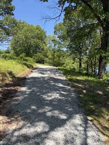 4580 E Hewitt Springs Road, Springdale, AR 72764