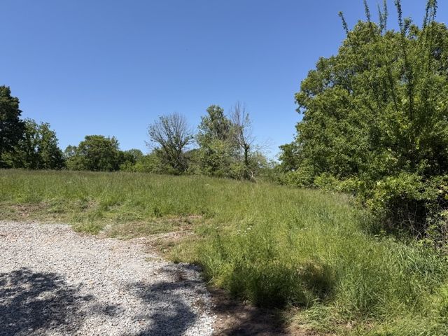 4580 E Hewitt Springs Road, Springdale, AR 72764