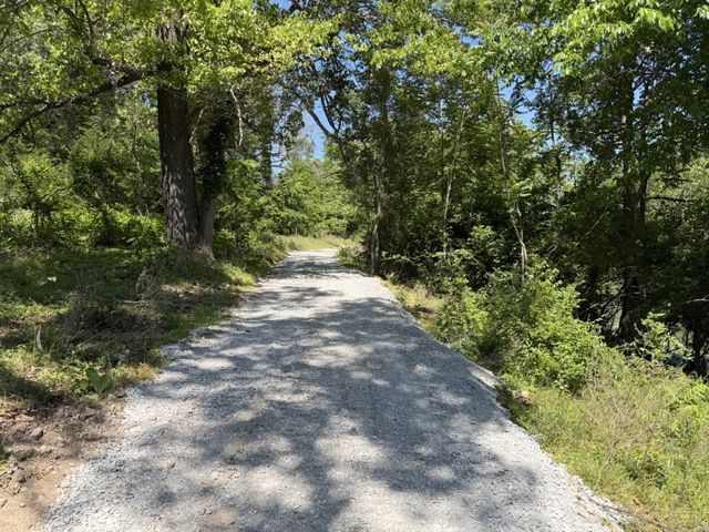4580 E Hewitt Springs Road, Springdale, AR 72764
