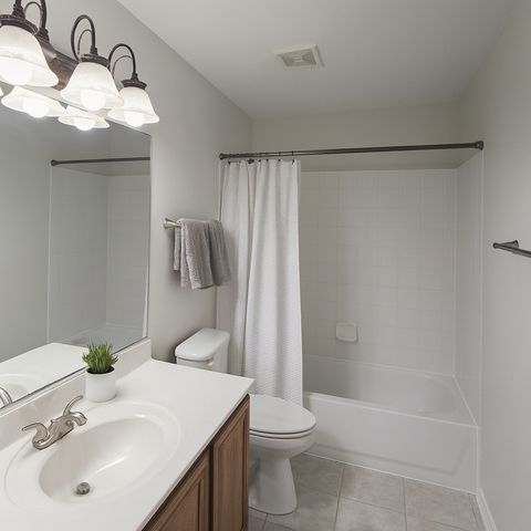 1433 Deer Creek Lane, Lake In The Hills, IL 60156