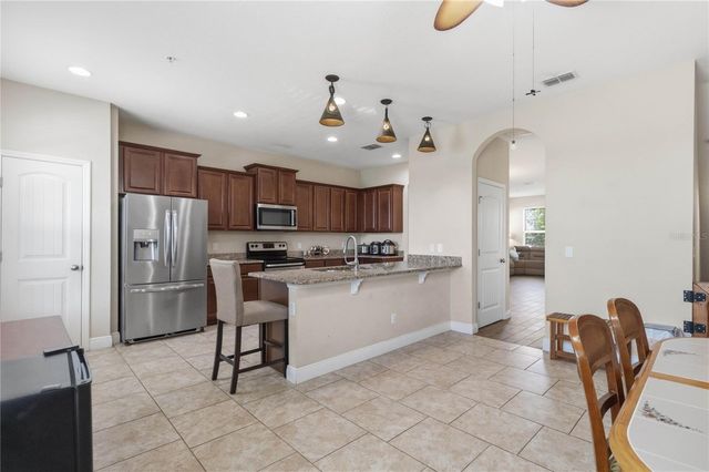 10546 GREEN IVY LANE, Orlando, FL 32832