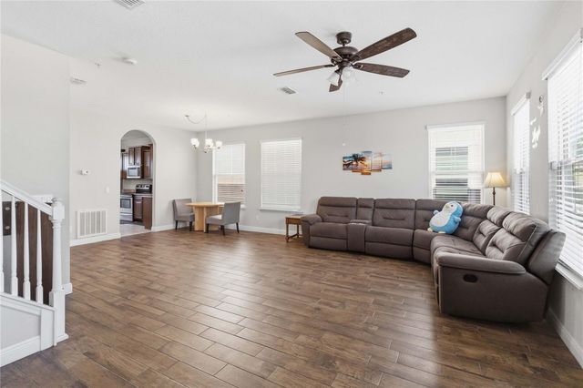 10546 GREEN IVY LANE, Orlando, FL 32832