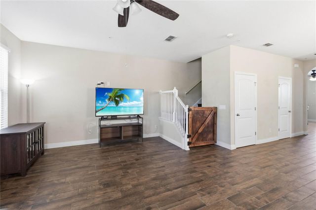 10546 GREEN IVY LANE, Orlando, FL 32832