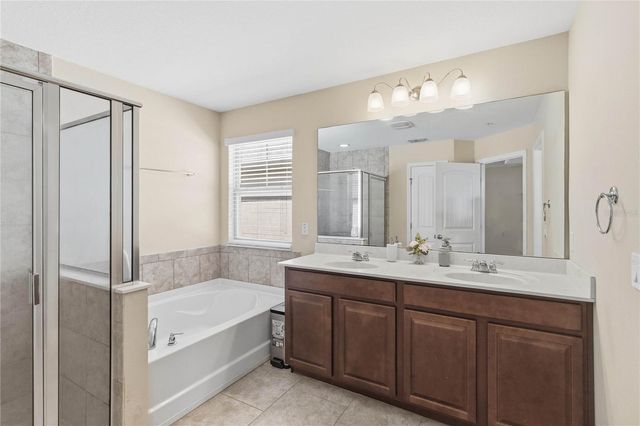 10546 GREEN IVY LANE, Orlando, FL 32832