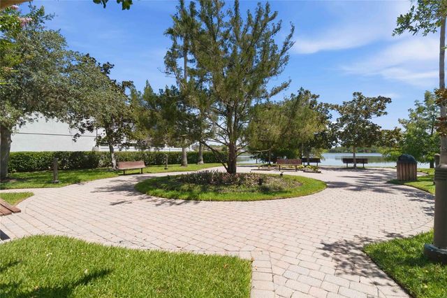 10546 GREEN IVY LANE, Orlando, FL 32832