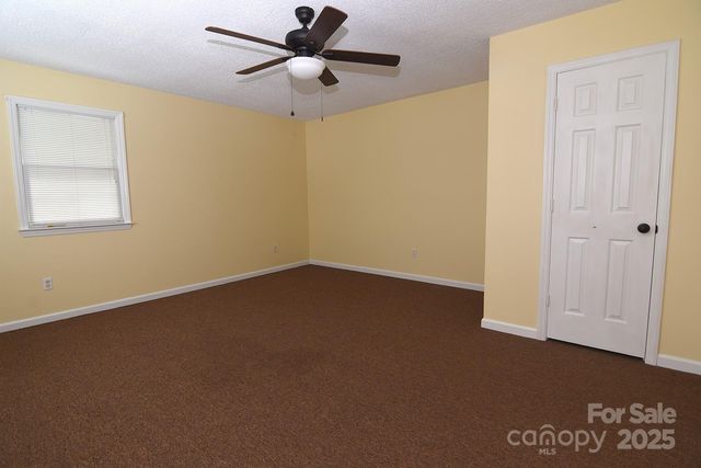 61 Riverside Villa Drive, Maggie Valley, NC 28751