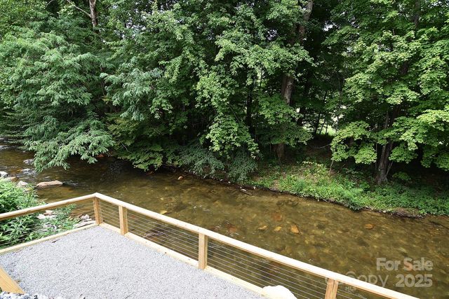 61 Riverside Villa Drive, Maggie Valley, NC 28751