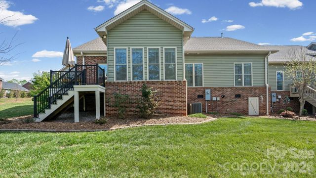 830 Iris Lane, Newton, NC 28658
