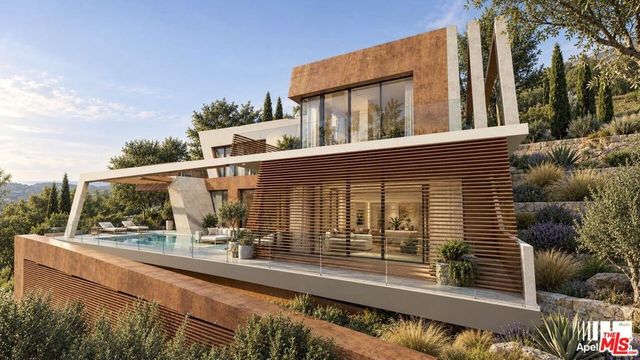 6730 Mulholland, Los Angeles, CA 90068