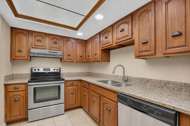 7819 Lakeside Boulevard 836, Boca Raton, FL 33434
