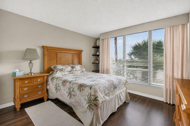 7819 Lakeside Boulevard 836, Boca Raton, FL 33434