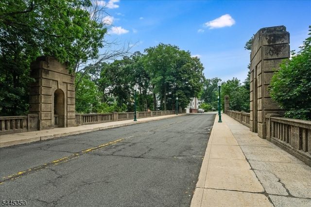 926 Bloomfield Ave 8G, Glen Ridge Boro Twp., NJ 07028