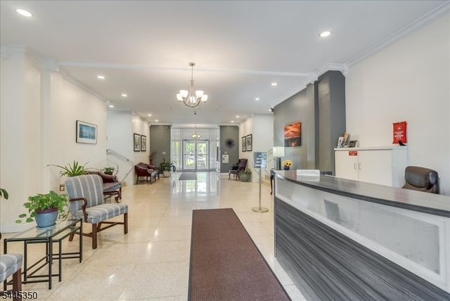 926 Bloomfield Ave 8G, Glen Ridge Boro Twp., NJ 07028