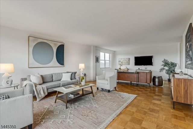 926 Bloomfield Ave 8G, Glen Ridge Boro Twp., NJ 07028