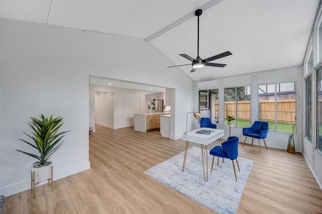 13313 GOLF CREST CIRCLE, Tampa, FL 33618