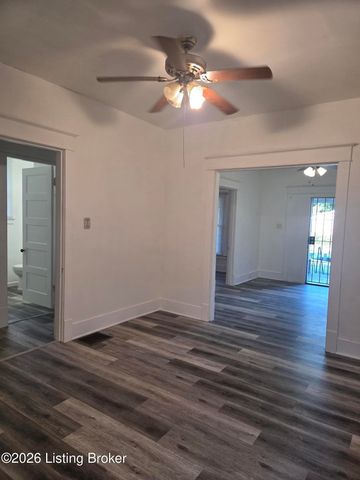 1138 Dixie Hwy, Louisville, KY 40210