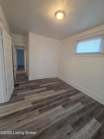 1138 Dixie Hwy, Louisville, KY 40210
