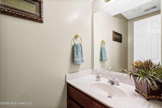 6546 Braybourne Main, Olive Branch, MS 38654