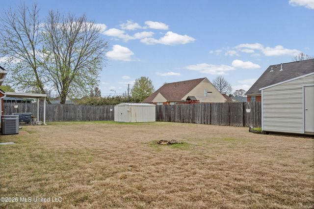 6546 Braybourne Main, Olive Branch, MS 38654